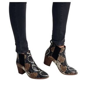 Madewell The Regan Ankle Boot size 5 NEW Snake Embossed Leather Block Heel